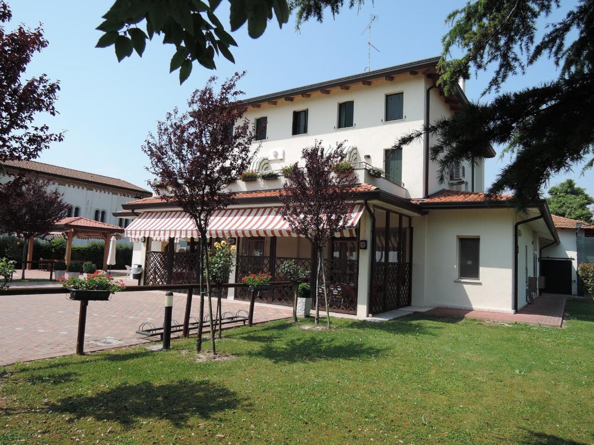 Terzo Bacino Bed & Breakfast Сан Микеле ал Таляменто Екстериор снимка